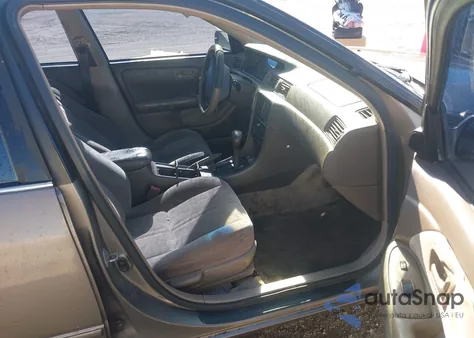 1999 Toyota Camry Le from USA, damaged, VIN JT2BG22K1X0376711